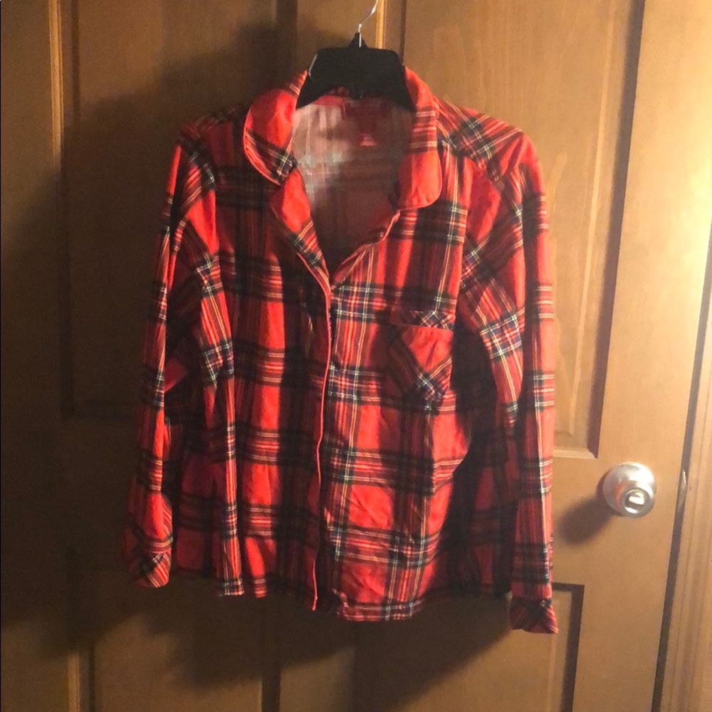 Size 2X Red Plaid Button-Up Pajama Shirt and Pants Set